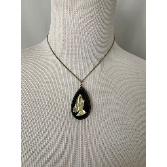 Vintage/Antique Epoxy Prayer Hands Black Teardrop Pendant Chain Necklace - Picture 1 of 12